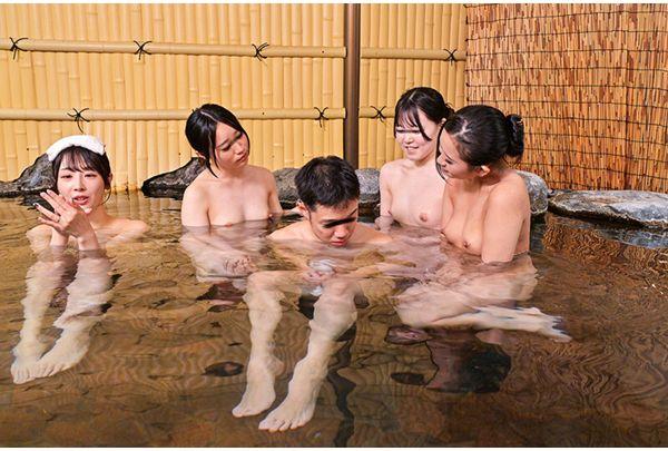 DANDYA-006 "Sorry For Making My Penis Get So Big." My Nephew Thought It Would Be Okay Because It Was Small, But When He Went Into The Women's Bath With Me, He Got A Full Erection When He Saw All The Boobs! My Panicked Aunt Secretly Gave Me A Handjob VOL.3 Screenshot 16