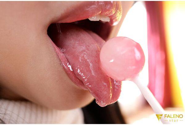 FNS-064 Intertwining Tongues And Thick Saliva French Kissing Sex Yayoi Hamabe Screenshot 1