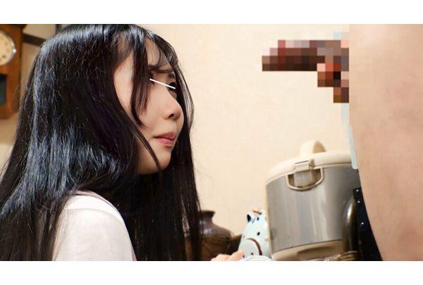 FTHTD-217 If A Fishing Expert Uses His Own Rod, Will He Be Able To Catch A Woman? Will The Women Working For The Housekeeping Service Succumb To The Creeping Temptation? Screenshot 8