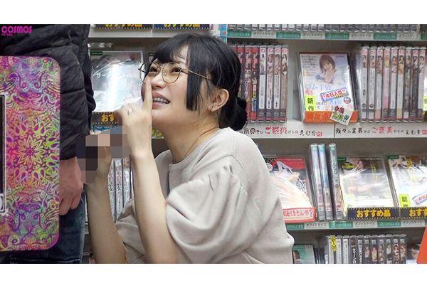 HAWA-278 Semen Shame Cum Married Woman Ichika 27 Years Old In The Middle Of The City Screenshot