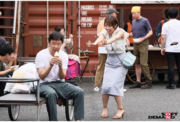 SDDE-760 A Woman Who Can Stop Time Actually Exists! A Plain Office Lady Who Is Too Serious Loves Stinky Dicks! Special Fetish: After Extracting Semen, She Marks With Pee! Edition: Shishido Riho Screenshot 10