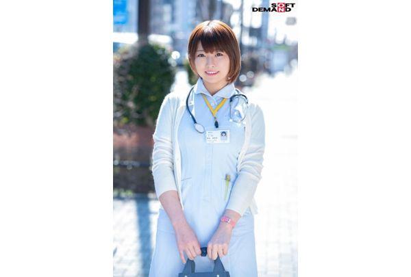 SDMM-063 Magic Mirror No. Nursing Limited "Will You Examine Me With Unequaled Sickness?" 3 Angels In White Coats Who Gently Guide The Man Who Is In Trouble Because The Erection Does Not Fit With His Hands Screenshot