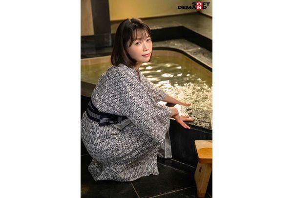 SDNM-544 Kumi Koizumi, 41, A Devoted Mother Raising Her 5th-grade Daughter In Zushi City, Kanagawa Prefecture, Says, "I Want To Be Messed Up Even More." The Liberated Sexuality Of A Married Woman. Forgetting Her Husband And Daughter, She Indulges In A 2-day, 1-night Staycation, Masochistic Extramarital Affair. Screenshot 8