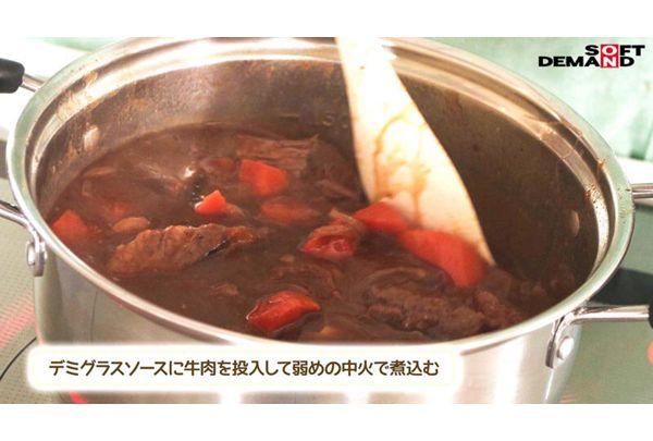 SDNM-553 "My Greatest Happiness Is Seeing My Husband And Daughter's Happy Smiles." A Cheerful Mom Who's A Great Cook Shares Her First Experience Of Infidelity. Mayuka Arisawa, 36 Years Old, Married For 8 Years, Lives In Hyogo Prefecture, Mother Of A 6-year-old Daughter. Screenshot 12