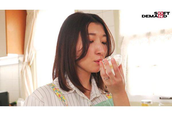 SDNM-553 "My Greatest Happiness Is Seeing My Husband And Daughter's Happy Smiles." A Cheerful Mom Who's A Great Cook Shares Her First Experience Of Infidelity. Mayuka Arisawa, 36 Years Old, Married For 8 Years, Lives In Hyogo Prefecture, Mother Of A 6-year-old Daughter. Screenshot 15