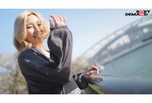 SDNM-561 "How Much Do You Get Paid For AV?" Work And Raising Children Are Tough, But Of Course, I Want To Have Sex. Shibuya Tsuki, A 31-year-old Blonde Single Mom Living In Osaka, Makes Her AV Debut. Screenshot 5