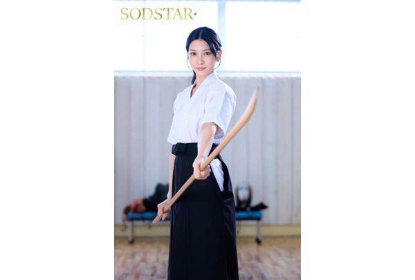 START-310v The Story Of How I Lost My Virginity To The Dignified And Beautiful Naginata Swordsman I Was Secretly In Love With. Honjo Suzu [Bonus Footage Included] Screenshot 12