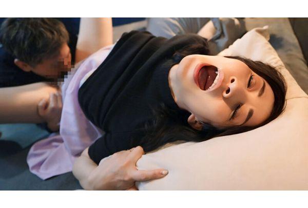 HEZ-793 Swapping Couples: My Wife And Coworker Disappear Into The Bedroom... A Few Minutes Later, I Hear The Wife Moaning. ~Couples Who Crossed The Line~ 2 Episodes Included Screenshot 2
