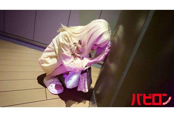 BAB-197 Insanely Cute Skinny Gal Gets Instant Blowjob And Continuous Cumming Play At Club Pick-up MINA Aise Mina Screenshot 1