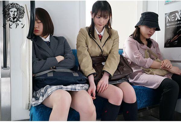 BBAN-603 Going Commando Is Our Secret Signal. Ever Since That Day I Succumbed To Lesbian Temptation, I've Been Having A Secret, Lewd Rendezvous With That Girl From The Next Town Every Morning. Shizuka Akana Ito Screenshot 7