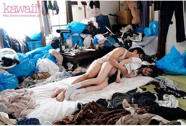 CAWD-944 The Fate Of An Innocent Schoolgirl Who Was Defiled By A Middle-aged Man With A Foul-smelling Semen Splashed All Over Her Neighbor's Trash Room And Impregnated With 52 Consecutive Creampies... Haru Aoba Screenshot 5