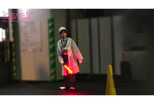 CAWD-959 The Youngest And Sexiest A-cup Legal Traffic Guard In History, Fails To Keep Safety First And Ends Up In A Massive Creampie Accident With A Squirting Orgasm - Shono Sora Screenshot 1