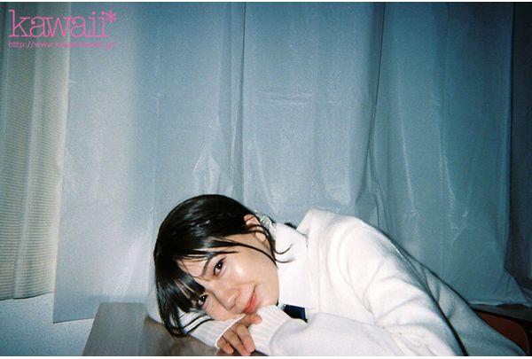 CAWD-960 A Group Of Four High School Girls From A Tokyo Metropolitan Coeducational School Who Go Home After School Break The Rules. Karin-chan, Meisa-chan, Yuna-chan, And Itsuki-chan Screenshot 5