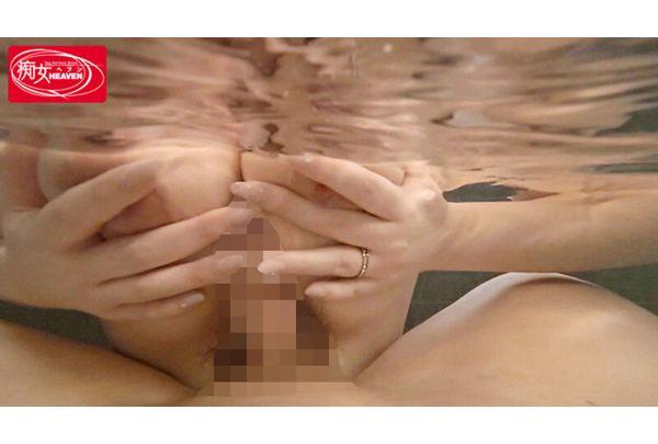 CJOD-525 "Sorry For Making Your Dick So Big..." My Aunt, With Her Amazing Body, Gave Me A Handjob And We Had A Pretend Affair In A Hot Spring, With Me Cumming Inside Her. - Riho Shishido Screenshot 4