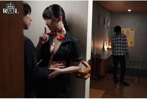 CKCK-015 "If You Want To Jerk Off Yourself, That's Fine. If You Just Want To Watch, That's Fine." A True Story That Sounds Like A Dream, But The Wife Of A Married Couple Who Runs A Massage Parlor Hits Three Consecutive Creampie Home Runs On The Day She Was Working Alone. Yukishiro Miho Screenshot 11