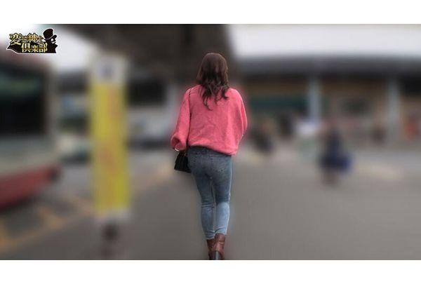 CLUB-917 Stalking And Secretly Filming A Busty Gal With An Aphrodisiac Screenshot 6