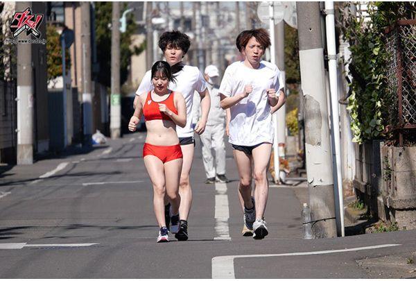 DASS-719 The Event Is Sprinting. A 147cm JD From The Track And Field Club Is Gang-raped By Huge Cocks In 360 Degrees! Everyone's Urinals Are Transformed Into Perverts! A Raw Training Camp Full Of Filthy, Thick, And Sloppy Juices. Koiro Yuki Screenshot 1