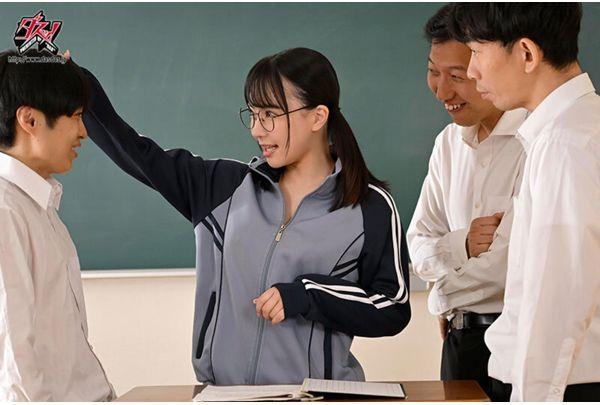 DSOD-093 Serious Cock-sex Instruction! A Hot And Beautiful Teacher, Otonashi Suzu, Gives Incompetent Students Wild Sex Anywhere, Anytime On Campus! Screenshot 2