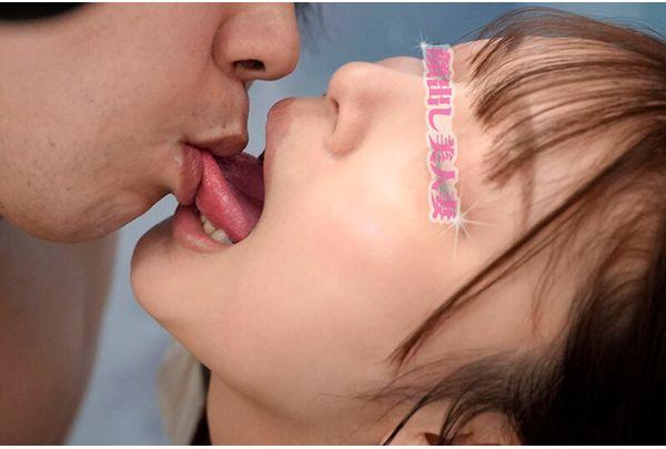 DVMM-289 Magic Mirror Van: All 38 Years Old Or Older! Beautiful Wives Who Don't Seem Their Age. First Public Deep Kiss Edition Vol.12. Face Revealed! All 7 Girls In A Sex Special! After A Passionate Kiss With A Young Man, Their Pussies Get Hot And Melted For The First Time In A While And Are Desperate For A Young Man's Hard, Big Dick! Screenshot 6