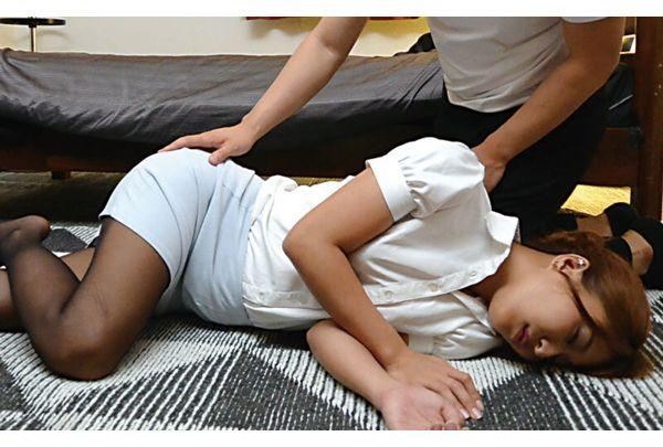 ERDM-174 I Took A Drunk Neighbor's Wife To My Room And Looked After Her... 4 Hours Screenshot 1
