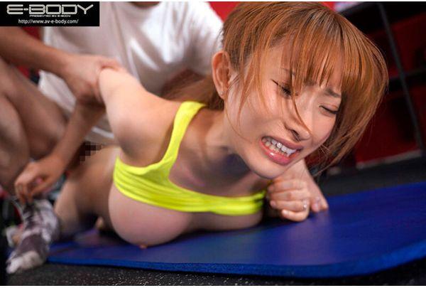 EYAN-219 April 21st, A Company Employee A Residing In Tokyo Was Arrested For Sexual Assault. The Details Of The Crime Were That It Was A Quasi-rape Committed In A Private Room. The Man Took Advantage Of The Private Room To Brutally Use A Female Personal Trainer As A Sexual Outlet. Screenshot 7