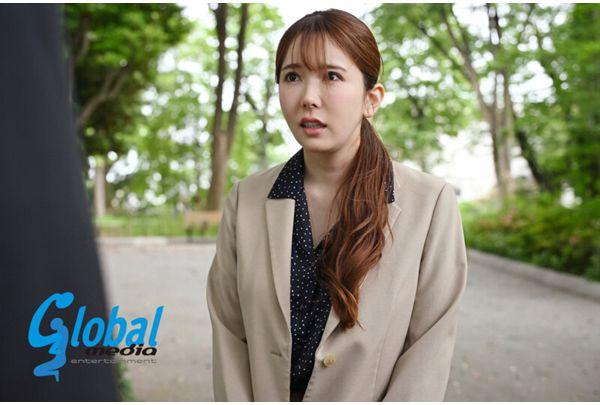 GARA-016 Screaming Rape - A Married Woman Forced To Pay Off Her Husband's Huge Debts - A Sad Wife Who Continues To Be Raped. Kidnapped, Filled With Aphrodisiacs, And Gangbanged In A 4P!! Yui Hatano Screenshot 1