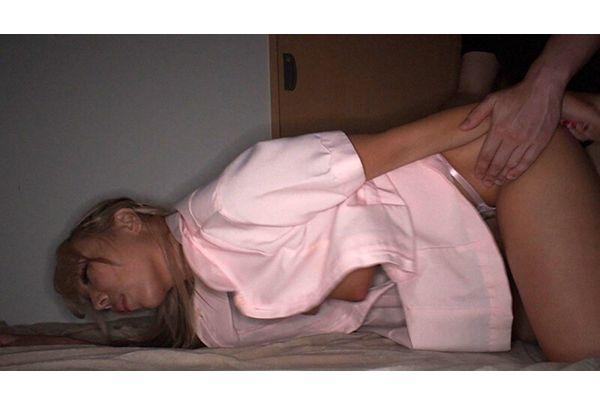 AT-178 Beautiful Big-breasted Nurse Stalking And Sleeping Creampie Screenshot