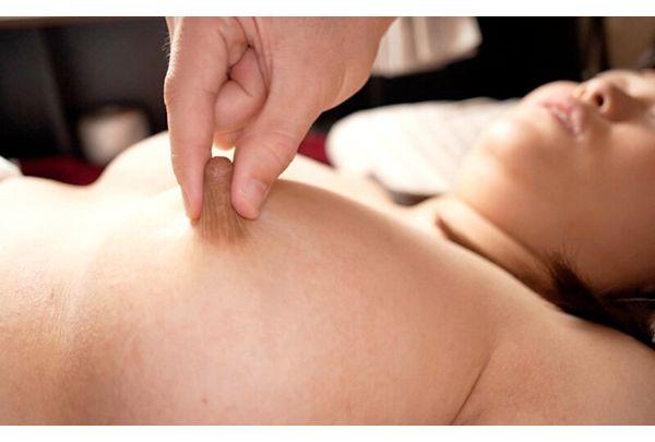 ID-053 My Beloved Call Girl 53 Sensitive Nipples Fully Erect Voluptuous Slutty Body Office Lady Edition H Cup Huge Breasts Super Sensitive! The More Mischievous This Soothing Girl With A Plump, Erotic Body Gets, The More She Burns Up And Goes Crazy! Adachi Rui Screenshot 15