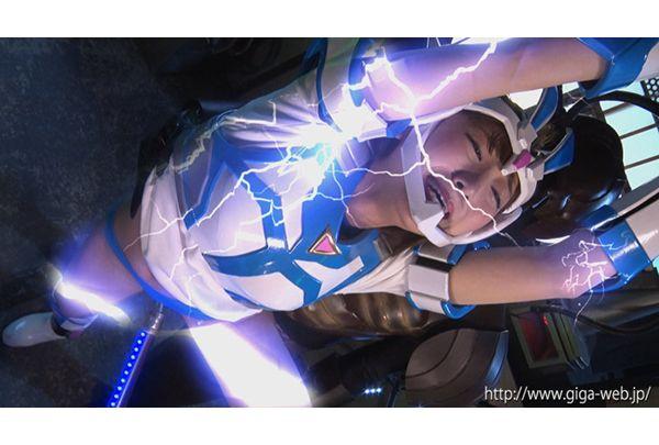 GHNU-04 Beautiful Girl Bloomers Warrior Bull Marina Shiratori Swan Screenshot 7