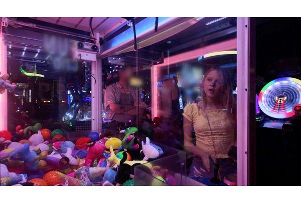 HIKR-250 Reunited After 2 Years, She Awakens!? Legal Lolita T●kT●ker Turns Lewd And Splashes To The Limit! Coco (25) Screenshot 17