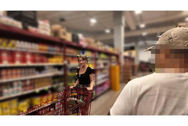 HIKR-253 A Super Glamorous Married Woman Picks Up A Guy At The Supermarket!? She Invites Him To Her House For Some Bold And Passionate Sex! Octavia (24) Screenshot 14