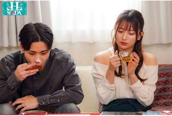 HSODA-128 Magic Mirror NTR Massage Parlor: My Beautiful Slender Girlfriend Is Being Cuckolded Next To Me, But I Can't Resist The Amazing Technique Of The Big Breasted Masseuse And I Ended Up Having Raw Sex With Her - Shishido Riho, Kitaoka Karin Screenshot 10
