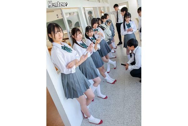 HUNTC-376 Schoolgirls On The Street 2! 1.5 Per Night? If You Do It On Campus, The Hotel Is Free! Depending On The Negotiation, It's NNOK! Recently, The Girls Who Are Engaged In Compensated Dating And Sugar Dating Have Been Cracked Down On In The Park... Screenshot 1