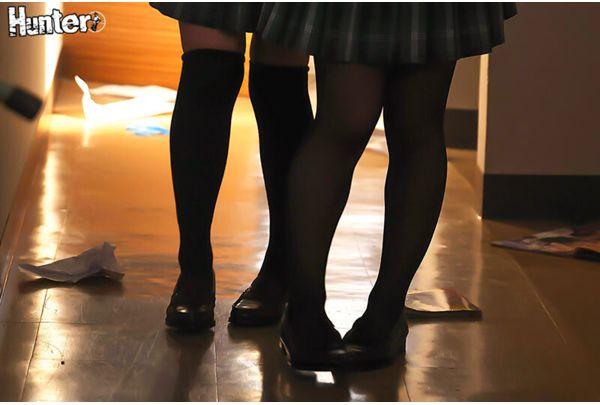 HUNTC-474 Once You Step Through The Noren Curtain That Says "No Entry For Those Under 18," You Can Have Sex With Sexually Frustrated Female Students Whenever You Want! Behind The Noren Curtain That Says "No Entry For Those Under 18," There Is Eroticism! The 18+ Only Space Created In An Unused Old School Building Has Become A Hot Spot For Bored Students! Screenshot 8