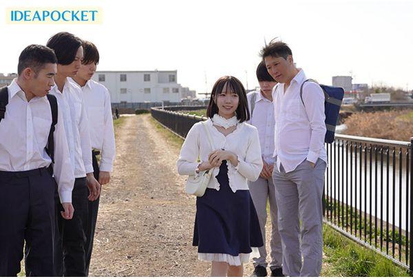 IPZZ-615 A Legal Loli Teacher Who Looks Like A Girl But Is Actually A Bitch Awakens Her Students To Lolicon Status - Yuna Hinata Screenshot 1