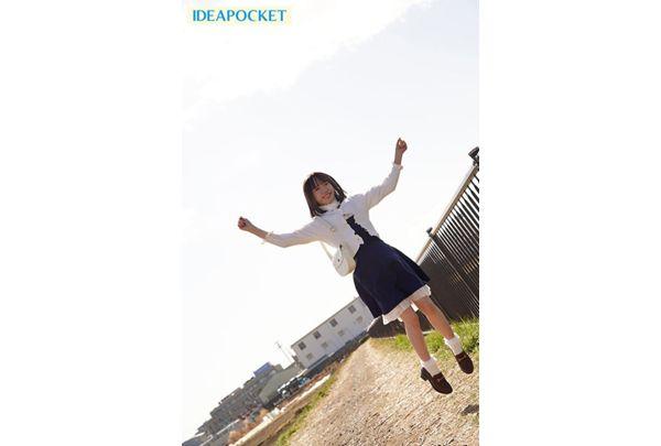 IPZZ-615 A Legal Loli Teacher Who Looks Like A Girl But Is Actually A Bitch Awakens Her Students To Lolicon Status - Yuna Hinata Screenshot 7