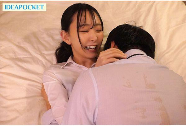 IPZZ-668 Record-breaking Rains On A Business Trip Meant I Was Suddenly Sharing A Room With A Senior Who Was Like A Little Sister To Me... I Was Still A Virgin, But My Female Boss Kept Teasing Me And Seducing Me, And I Couldn't Resist Her Surprisingly Slim Figure And Big Breasts, So We Had Sex Over And Over Again Until The Morning, Ririka Tsukishiro Screenshot 8