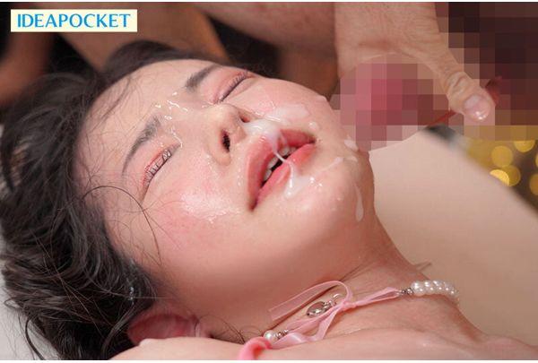 IPZZ-811 This Innocent Idol Gets Drunk At A Party And Turns Into A Slutty Bitch Who Eats All The Dicks Of People Involved!? This NTR Video Is Sure To Set Social Media On Fire - Yamada Suzuna Screenshot 5