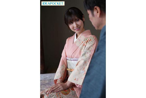 IPZZ-871 As The Key To The Revitalization Of A Long-established Inn, The Proprietress's Special "pink Plan," Limited To One Couple Per Day, Where She Personally Provides Unprotected Sex Services To Sexless Couples, Proved To Be A Huge Success, Showcasing Her Business Acumen! Sakura Momo Screenshot 1
