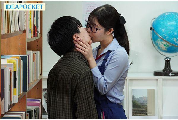 IPZZ-905 The Gentle, Quiet, And Unassuming Librarian Has A Hidden Side: When She Undresses, She's A Slim, Busty, Secretly Lustful Slut - Mio Sakai Screenshot 6