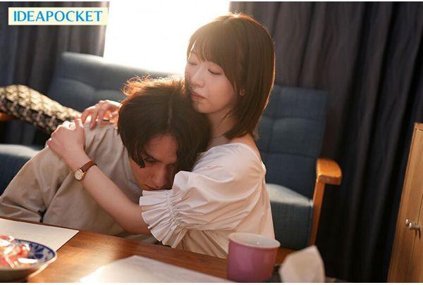 IPZZ-944 "You Can Think Of Me As Your Girlfriend Until You Graduate, Okay?" Luna-sensei, A Former Celebrity And Now A Private Tutor, Healed My Distrust Of Women With Gentle French Kisses And Enveloping Slow Sex. (Shiraishi Luna) Screenshot 10