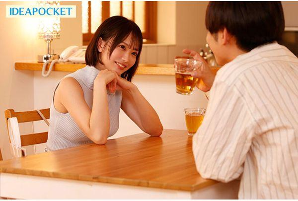 IPZZ-996 Her Younger Sister, Who Showed Up At His House After Missing The Last Train, Made A Cunning Remark: "Want To See Who's More Pleasurable, Me Or Your Sister?"... Momoe Horikita Screenshot 1