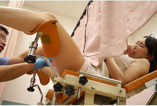 KAM-282 Perverted Gynecological Examination: A Wicked, Erotic Gynecologist Thoroughly Examines The Private Parts Of A Beautiful Wife Who Came In For A Checkup. 05 Screenshot 2