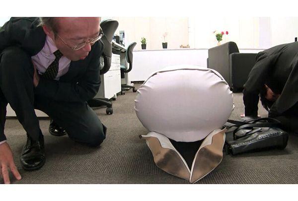 KTB-119 The Job Of A Sex-Handling Temp Office Lady 2♪ Complaint Handling Edition: Tall, Beautiful-hipped Office Lady Yuika Lets You Use Her Breasts, Mouth, And Pussy As Much As You Want While She's Handling Complaints! Yuika Onosaka Screenshot 17