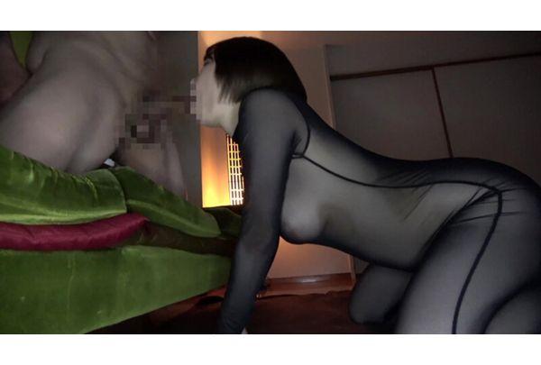 MADV-606 Unexpected Sexual Processing Tasks During Training: Obedient, Honest, Big-Breasted New Employee's Secret Stress Relief Method: Sheer Tights Slut - Riho Shishido Screenshot 6