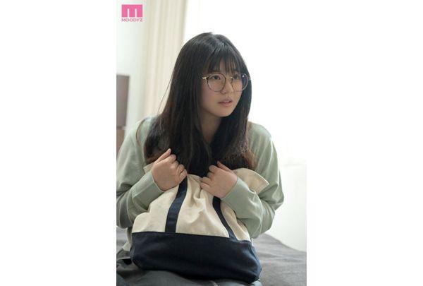 MIAB-249 Newcomer: When I Picked Up A Glasses-wearing College Girl Reading A Book At A Used Bookstore, I Found Out She Was A Pervert With Big Breasts Who Was Masturbating To An Erotic Novel And Squirting A Lot. Hina-chan Screenshot