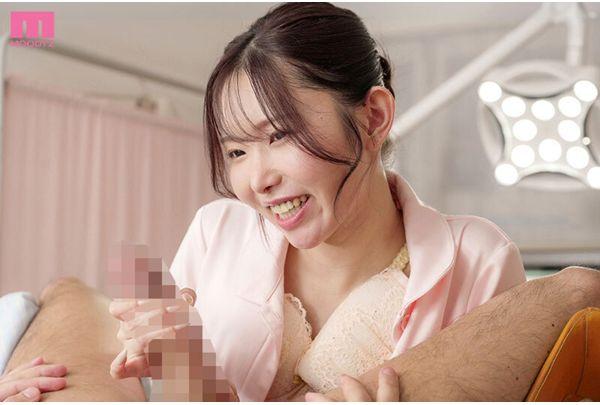 MIAB-641 Nurse Teases And Teases The Inpatient's Abstinence Dick, Giving Him A Continuous Handjob Until His Right Hand Won't Stop, Licking The Head Of The Sensitive Dick That Just Came, Leading To A Follow-up Ejaculation. Hibiki Ren Screenshot 3