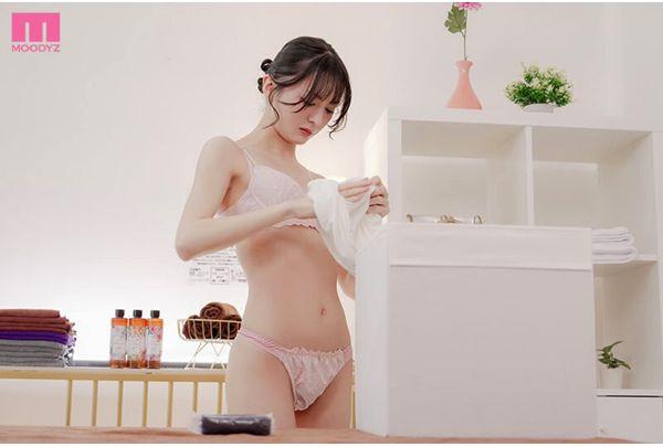 MIAB-665 Fertility Treatment Esthetician NTR Lewd Therapist's Obscene Body Transformation Method Transforms A Housewife (me) Into A Body That Orgasms And Loses Control Of Bladder Control With Sensitive Nipples Yukimura Izuki Screenshot 1