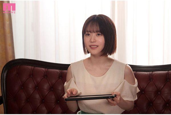 MIDA-367 "That Feels Good!" 4K Footage Of Intense Pounding And Bouncing Breasts. Sakura Miura Develops Orgasmic Positions To Make Her Slender Body Cum Over And Over Again With Just A Dick. Screenshot 1
