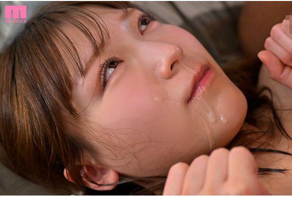 MIDA-851 A Sweet And Innocent Girl Reaches A Massive Climax As A Huge Cock Rips Her Tiny Pussy Open! Her Pussy Expands To Tears As The Giant Cock Presses Into Her Small Pussy! Kazami Nagisa Screenshot 2